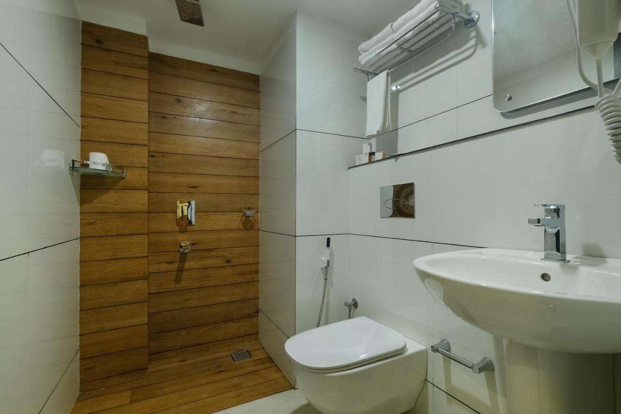 The Heartland Business Hotel, Trivandrum Thiruvananthapuram Eksteriør bilde